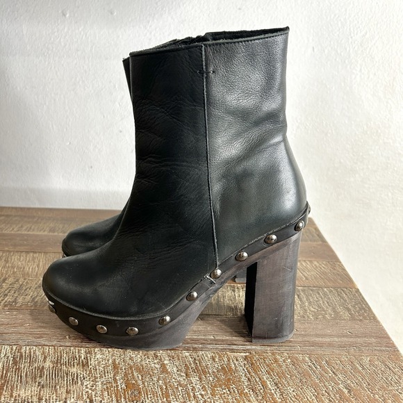 Free People Shoes - Free People Phantom Clog Boot 38 EU 7.5 Boho Leather Studded Platform Chunky